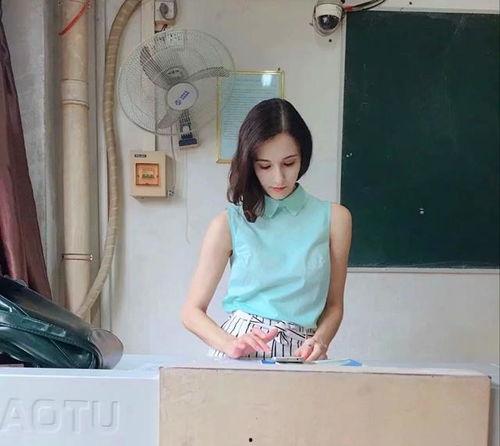 娱乐吃瓜酱在学校被打了,娱乐吃瓜酱遭遇暴力袭击,真相揭秘