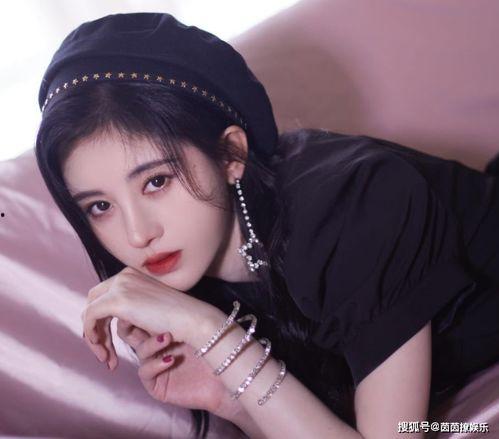 娱乐圈吃瓜鞠婧祎是谁,娱乐圈的“吃瓜”焦点,揭秘她的星途历程